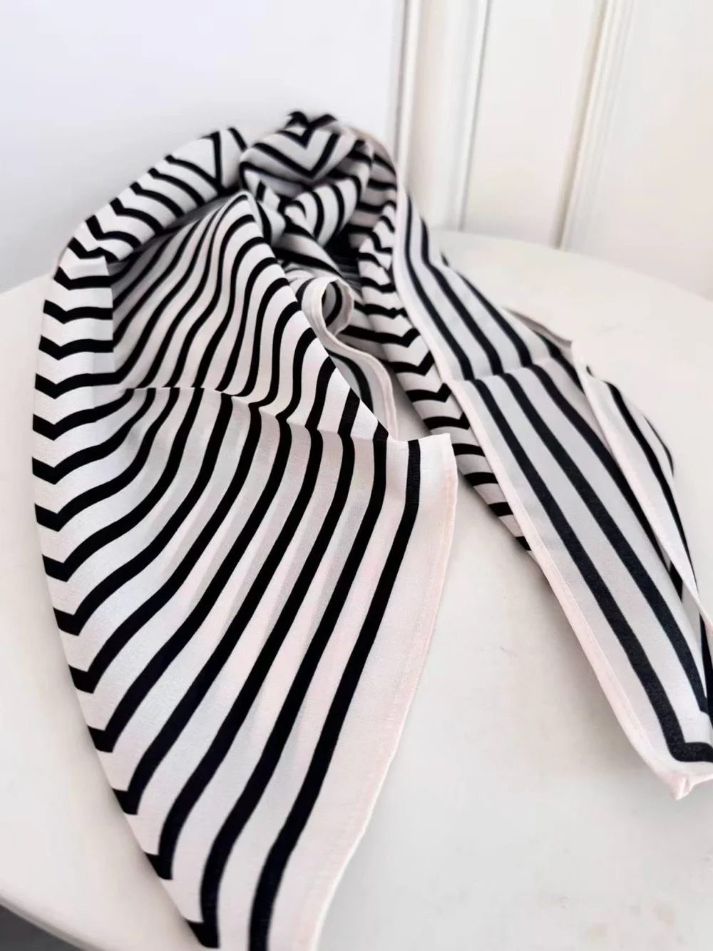 Toteme modern silk